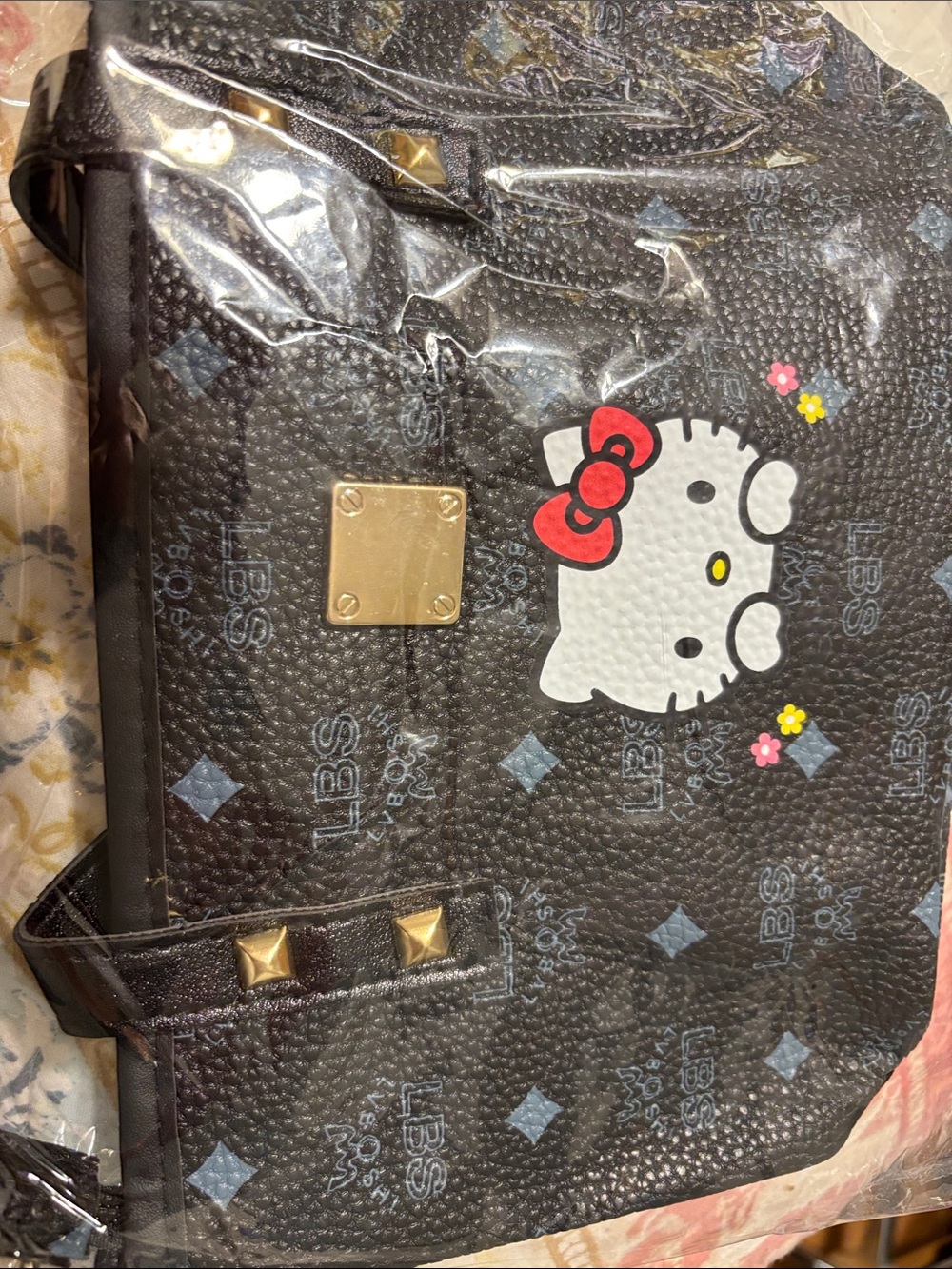 Sanrio Hello Kitty Black Crossbody Bag with Red Bow - Picture 3 of 4